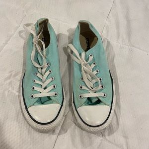 blue converse size 8